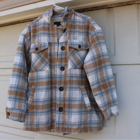Love Tree Medium Shacket - Picture 1 of 7